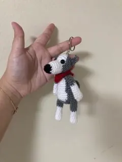 イタグレ あみぐるみ キーホルダー ハンドメイド かわいい犬チャームのサムネイル