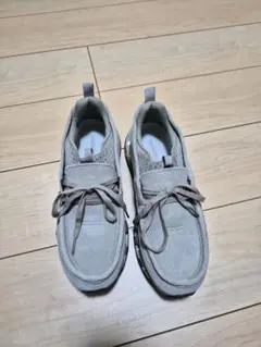 Mizuno Wave Prophecy Moc Suede Taupe