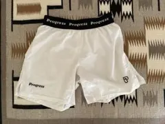 Progress Academy Board Shorts ホワイト