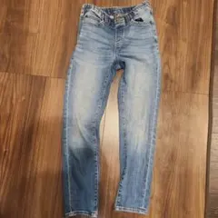 UNIQLO スリムフィット デニムパンツ 140