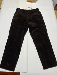 ダークブラウン コーデュロイ パンツ　ユニクロ