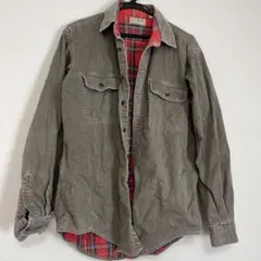 オリーブ色 長袖シャツ チェック裏地