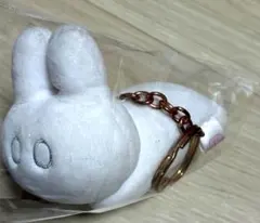 セーラームーンストア　おふとんうさぎ ぬいぐるみキーホルダー