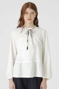 【新品未使用】ブルーレーベル　ミディアム シンセティックペプラムブラウス　38