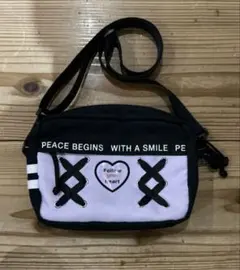 ブラック　紫　ショルダーバッグ　女の子