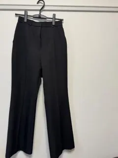 natural beauty basic ブラックフレアスラックス