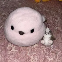 シマエナガのぬいぐるみとおまけのマスコットのサムネイル