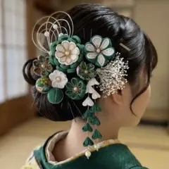 つまみ細工　髪飾り　緑　グリーン　成人式　七五三　結婚式　和装　パーティー