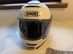 SHOEI フルフェイスヘルメット ホワイトのサムネイル