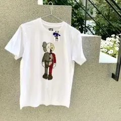 新品　ユニクロ　コラボ　 KAWS カウズ　半袖 Tシャツ　臓器　XS UT