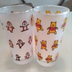 ディズニーランド　チップとデールとくまのプーさん コップ 2個セット