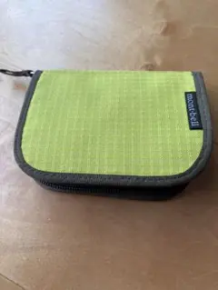 モンベル ジップワレット 財布　シトロンイエローのサムネイル