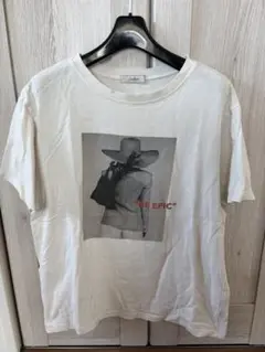 しまむら　グラフィックTシャツ 半袖　M