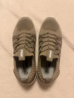 moz ベージュ スニーカー 24.5cm