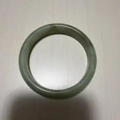 緑色バングル 美品
