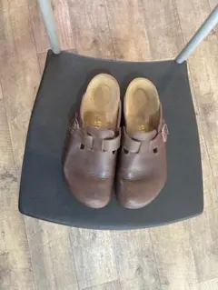 BIRKENSTOCK LONDON サボ クロッグサンダル ブラウン 41 BIRKENSTOCK LONDON サボ クロッグサンダル ブラウン 41 - メルカリ