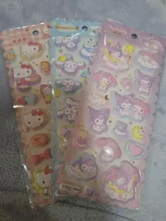 もちもちマシュマロシール　キティ　シナモロール　マイメロディとクロミ　もっちり