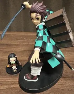 鬼滅の刃 炭治郎フィギュア＆禰豆子ミニフィギュア