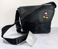 新品！タグ付き！ディズニーストア ミッキー刺繍 ショルダーバック ブラック