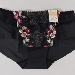 Item thumbnail for item acb44019-6695-40b2-977c-f941fe237789