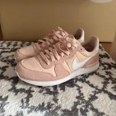 NIKE シューズ