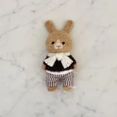 羊毛フェルト ブローチ