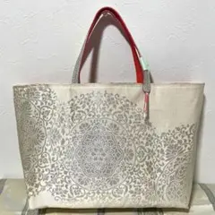 2786特大：白地に銀の青海波地文に銀の華紋　帯 バッグ リメイク ハンドメイド