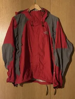 THE NORTH FACE フード付きジャケット レッド/グレー