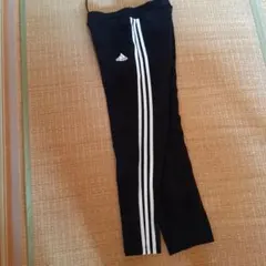 Item thumbnail for item 952cbf81-ad31-4117-a7d4-b9b86db84fae