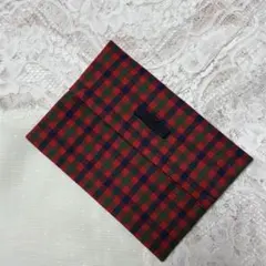【即買いOK】リボン付き　赤チェック　ティッシュケース