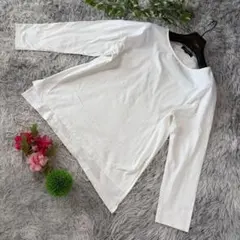 ✨LAUTREAMONT✨サイズ38(M) 長袖 カットソー ホワイトのサムネイル