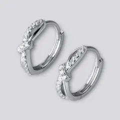リボン　シルバーフープピアス　CZ ジルコニア　S925刻印【両耳セット】