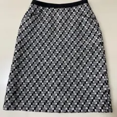 ケティ　スカート　膝丈　オフィス　通勤服