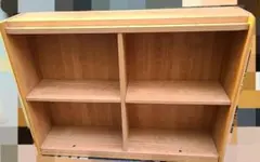 コイズミデスクの付属収納ユニットの下の部分