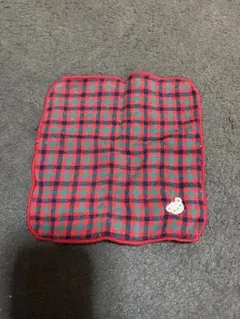 チェック柄クマ刺繍ハンカチ　ファミリア