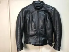 クシタニ コンプリートジャケット インナーベスト レディース Mサイズ 黒 中古のサムネイル