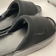 Nike ブラック サンダル　カジュアル　厚底　箱無し値下げ可能です