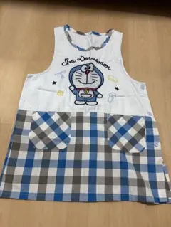 ドラえもん　保育士　エプロン