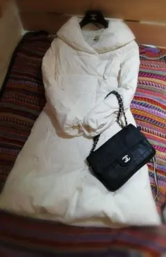 ホワイト フード付き ロングダウンジャケット　定価7万