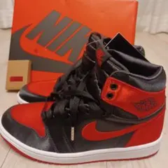 NIKE ウィメンズ エア ジョーダン 1 レトロ HI OG