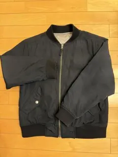 GU ブラック MA-1ジャケット