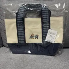 新品】ファミリア コウテイペンギン親子 青チェック 横長トートバッグ 【新品】ファミリアコウテイペンギン親子青チェック横長トートバッグ