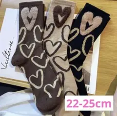 3足セット　靴下　もこもこ　ハート　ソックス　刺繍　韓国　レディース　かわいい