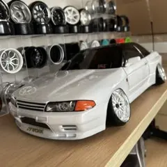 タミヤ　日産スカイラインR32GTRスペアーボディ新品未走行品！のサムネイル