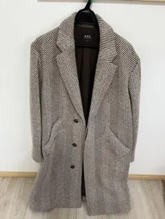 A.P.Cのコートです