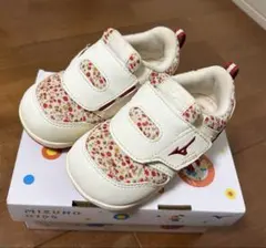 Item thumbnail for item 58ee9629-9695-451d-b7e5-3d944c6597da