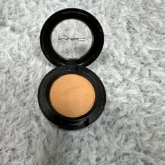 MAC スモールアイシャドウ アップアットドーンのサムネイル