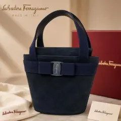 Salvatore Ferragamo花柄 ミニボストンハンドバッグ ブラック - メルカリ