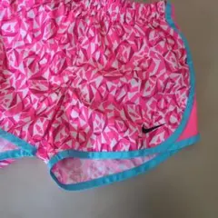 Nike 幾何学模様 サーフパンツ　水陸両用