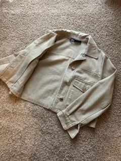 ZARA ベージュ クロップドジャケット